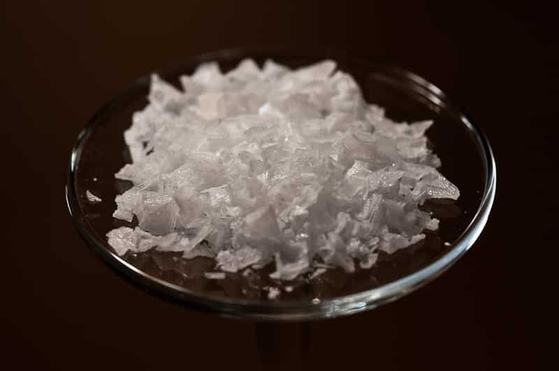 Flake salt tubecharm